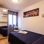 Veneziacentopercento ゲストハウス