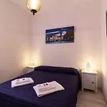 Veneziacentopercento ゲストハウス