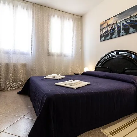 Veneziacentopercento * البندقية